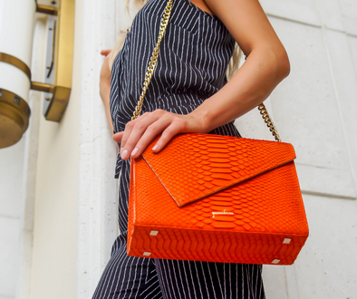 womens handbags, totes, purses, satchels, and messengers